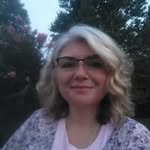 Lisa Camden - @lcamden42 - Instagram