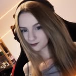 LisaChantal | Twitch Partner 💜 - @lisachantaltwitch - Instagram