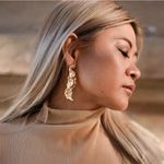 Lisa Chau - @superluxxe - Instagram