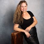 Lisa Correa - @lisacorreaportraits - Instagram