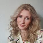 Lisa Crank - @lisalovestropic - Instagram