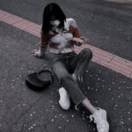 @lisacriminal - Instagram