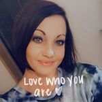 Lisa Brooks-Dabney - @sxygrneyed1 - Instagram