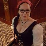 Lisa Darcy - @lisae.darcy - Instagram