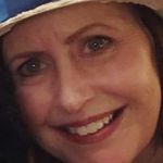 Lisa Deary - @butterflyfree63 - Instagram