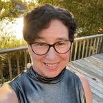 Lisa DeVito Marcus - @lisamarie_thejewishrealtormom - Instagram