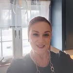 Lisa Duclos - @craftbeerdiva - Instagram