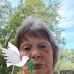 Lisa Emanuel - Facebook