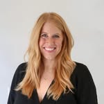 Lisa Costantini - @lisa_entertains - Instagram