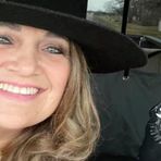 Lisa Fall - Facebook
