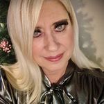 Lisa Bradford - @lisa.fix.77 - Instagram