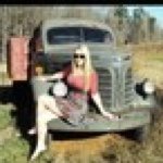 Lisa Gatlin - @lisakg123 - Instagram