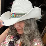 Lisa Lynn Gallagher - @lisagishere - Instagram