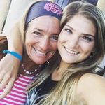 Lisa Greeson - @foxhuntingmom - Instagram