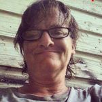 Lisa Guiles - @guileslisa - Instagram