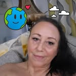Lisa Hadfield - @little_legs_lisa_x - Instagram