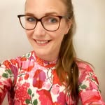 Lisa Hallgren - @pinkfridaylisa - Instagram