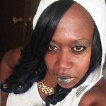 Lisa Hampton - @lovingit3840 - Instagram