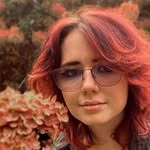 Lisa Harnish Mayhew - @dollfins67 - Instagram
