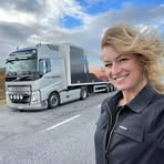 Lisa Kelly - Facebook