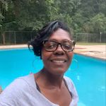 Lisa Kimbrough - @lisalivingpretty - Instagram