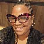 Lisa Kizer - @22itzmyx - Instagram