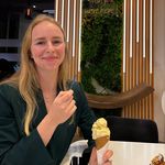 Lisa Kohn-Abdelhedi - @indigolis - Instagram