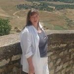lisa lager - @ovanmo107 - Instagram