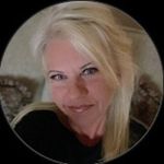 Lisa Lenhart - @lisa.lenhart.5.5 - Instagram