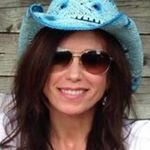 Lisa Hoscila Litton - @lisahoscila - Instagram