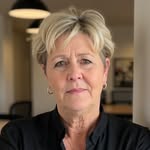 Lisa Lofquist - @lazertoo - Instagram
