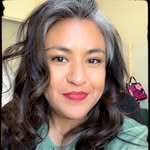 Lisa Loya - @loyalpizzaeater - Instagram