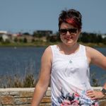 Lisa Lowe - @lisalucylowe - Instagram