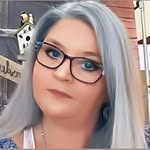 Lisa Lyons - @_lisalyons - Instagram