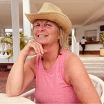 Lisa MacLellan - @lisa.maclellan - Instagram