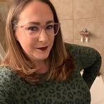 Lisa Macomber - @sass_3582 - Instagram