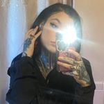 Lisa Manetta - @lisamanetta - Instagram