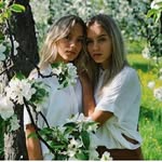 They have precious smiles🌟💫✨ - @lisa_mantlerfp - Instagram