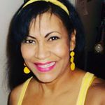 Lisa Maresca - @bellasnow10 - Instagram