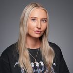 Lisa McElroy - @lisamcelroystyling - Instagram