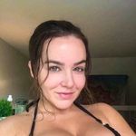 Lisa Merry - @lisamerry220 - Instagram