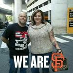 Lisa Mraz - @ladyglittersparkles73 - Instagram