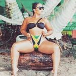 Lisa Munroe - @lis.a876 - Instagram
