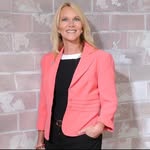 Lisa Andrew - @lisamusa09 - Instagram
