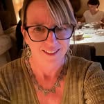 Lisa Napier - @mochanowhip - Instagram