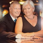 Lisa Neeley Staberg - @faflygirl06 - Instagram