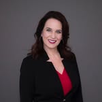 Lisa Nelms - @lpsells - Instagram