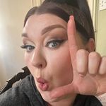 Lisa Oldfield - @lisas_a_loser - Instagram