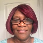 Lisa Hollis - @lisahollis56 - Instagram