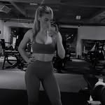 Lisa Orton - @lisaofit - Instagram